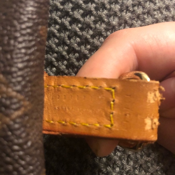 1970’s VINTAGE LUIS VUITTON AUTHENTIC GARMENT BAG - Picture 5 of 13